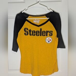 Touch by Alyssa Milano Pittsburgh Steelers Raglan Tee Womenโs Medium